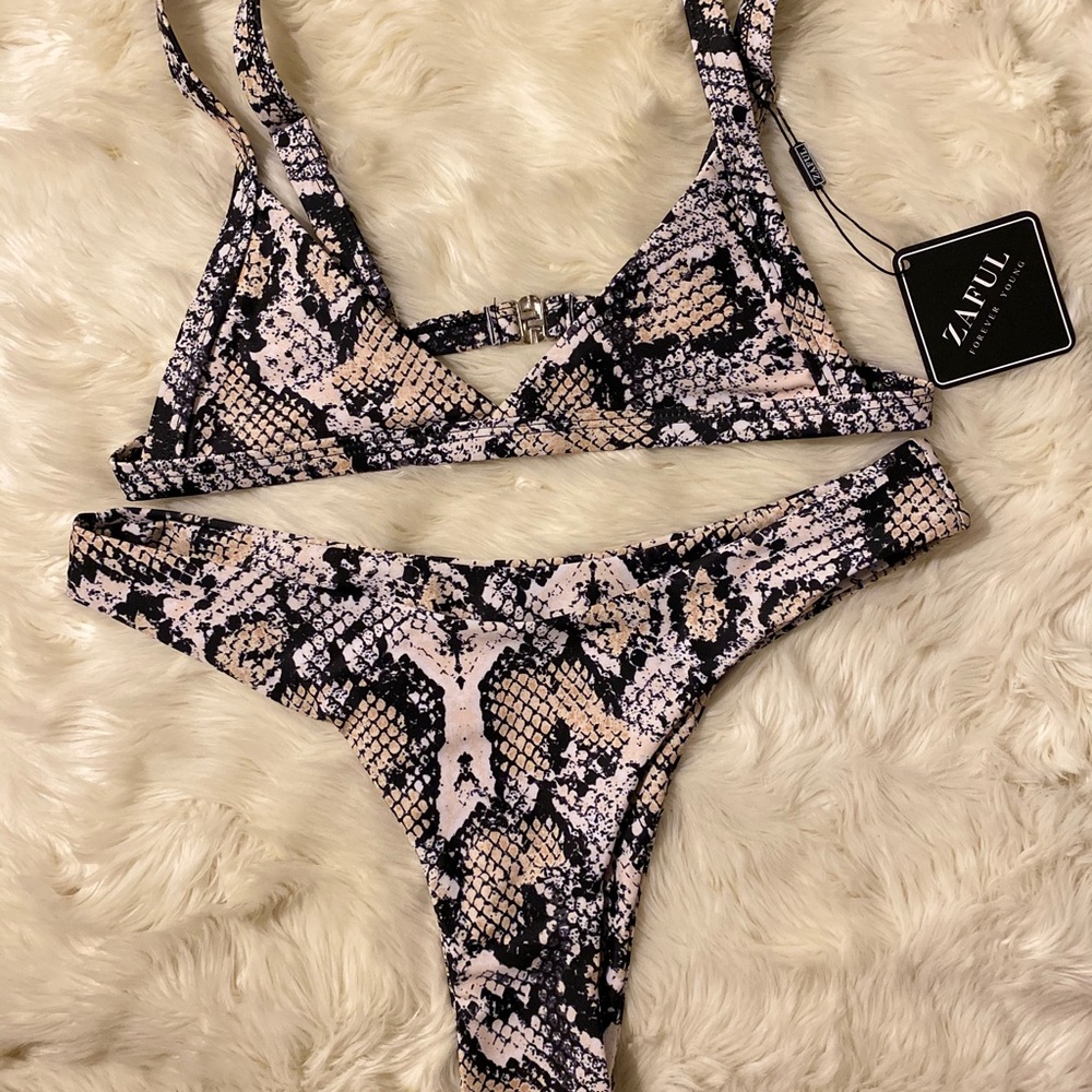 Zaful Snake Print Bikini Size Small NWT